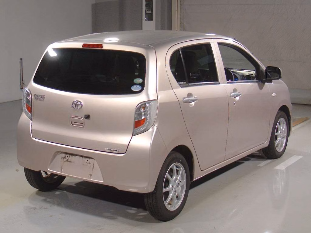 TOYOTA PIXIS EPOCH