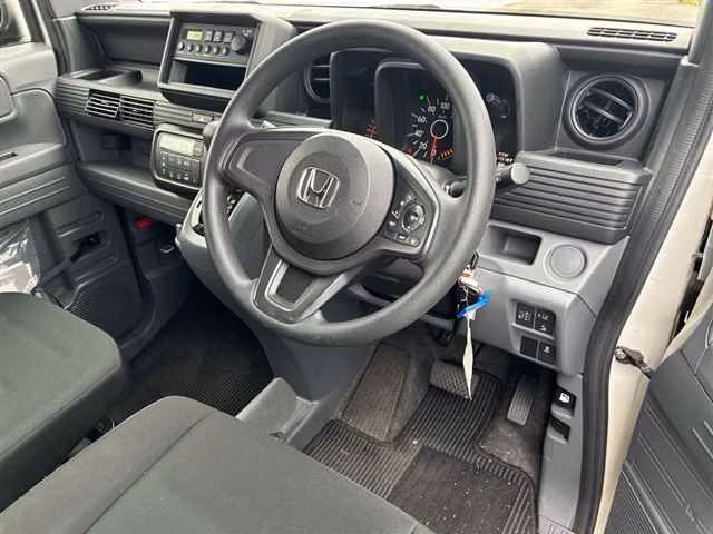 HONDA N-VAN
