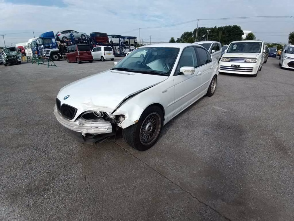 BMW 3-SERIES