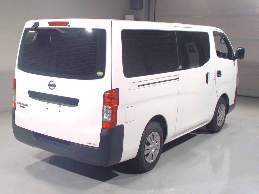 NISSAN NV350 CARAVAN