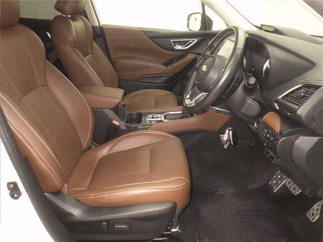 SUBARU FORESTER