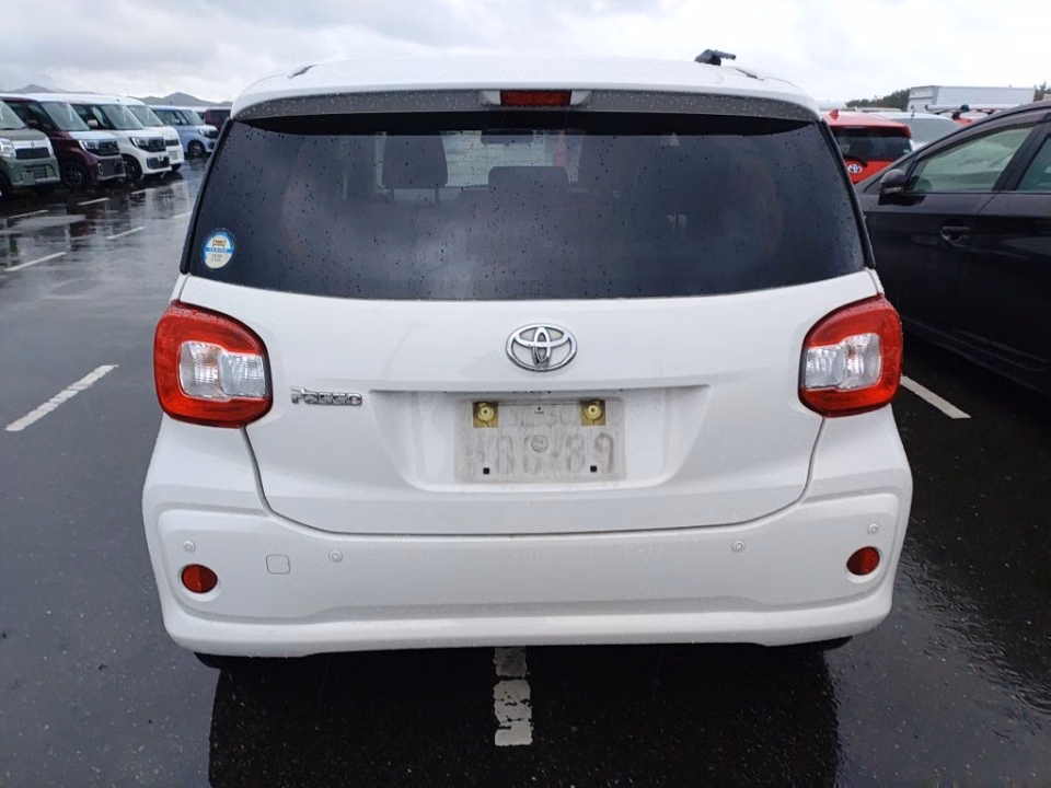 TOYOTA PASSO