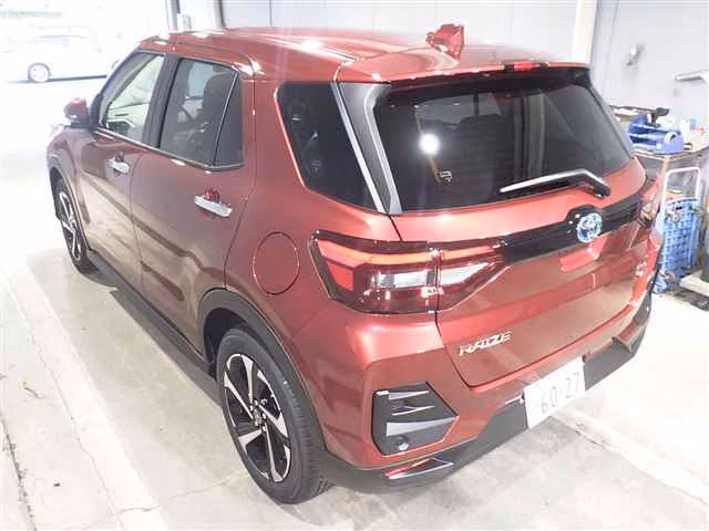 TOYOTA RAIZE