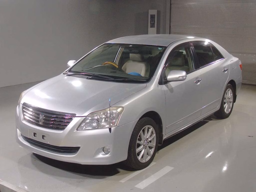 TOYOTA PREMIO