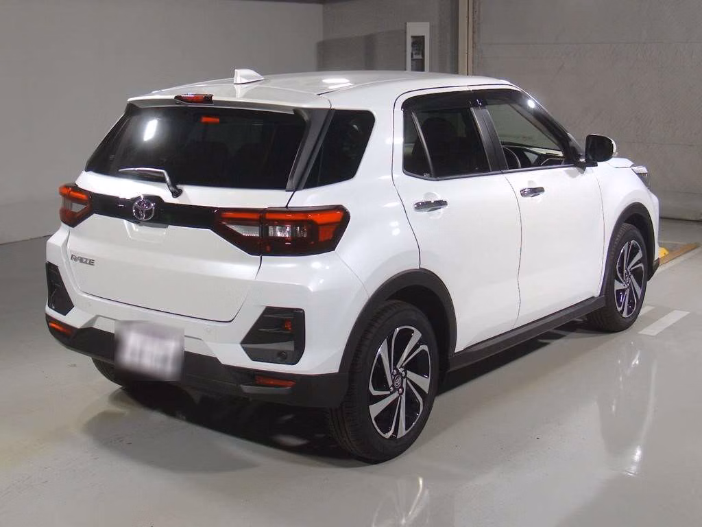 TOYOTA RAIZE