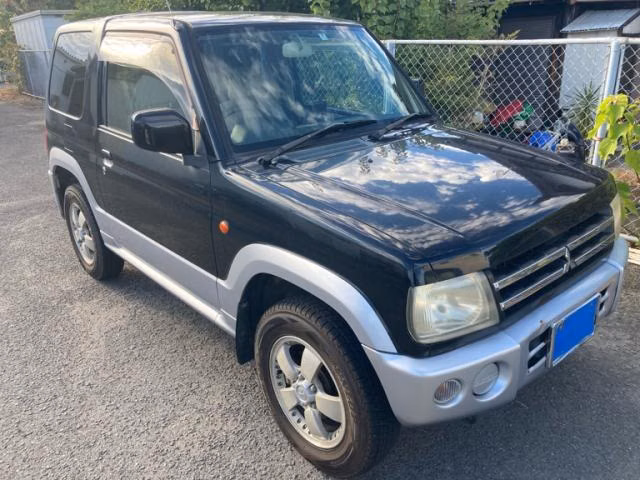 Mitsubishi Pajero Mini