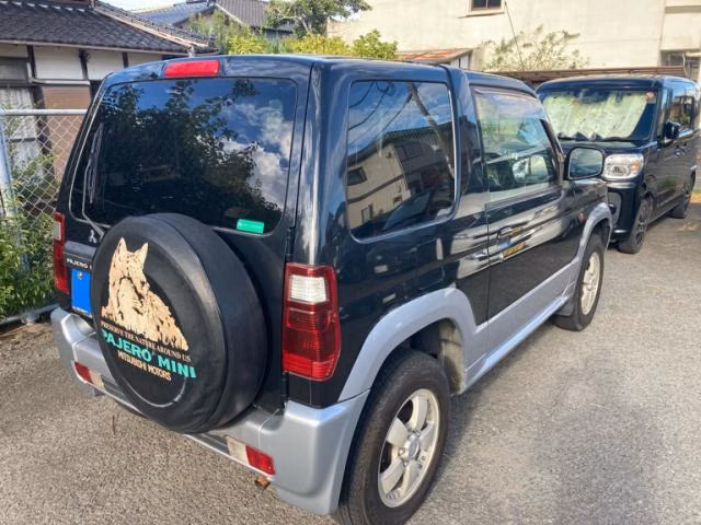 Mitsubishi Pajero Mini