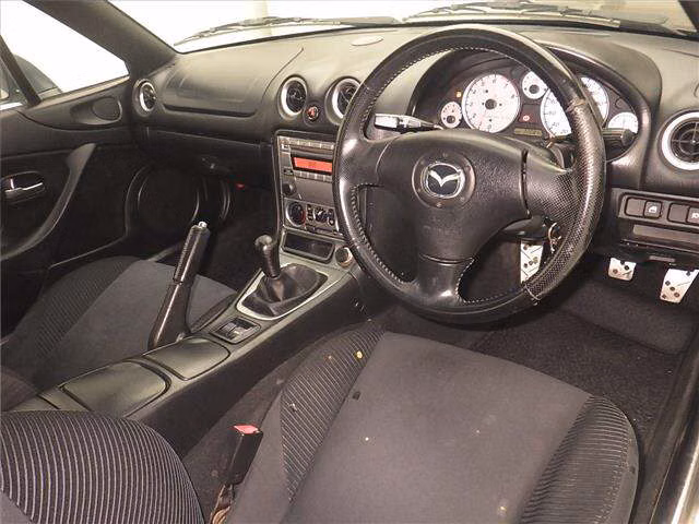 MAZDA ROADSTER