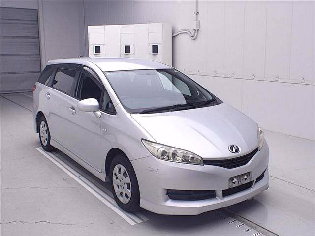 TOYOTA WISH
