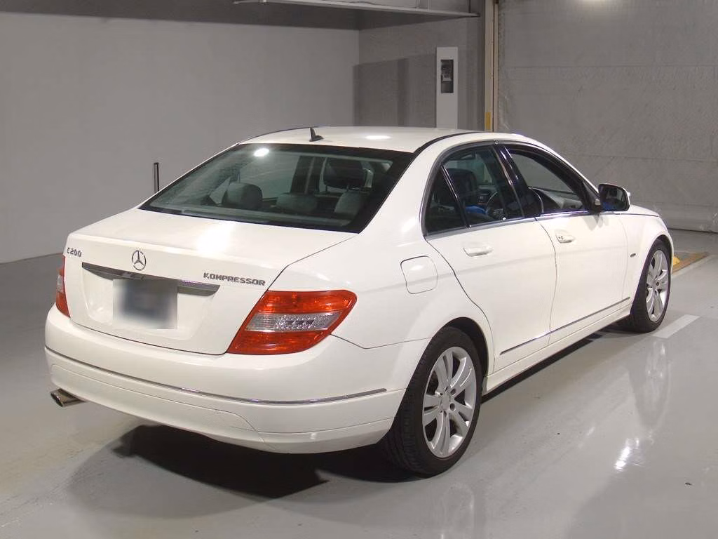 MERCEDES-BENZ C-CLASS