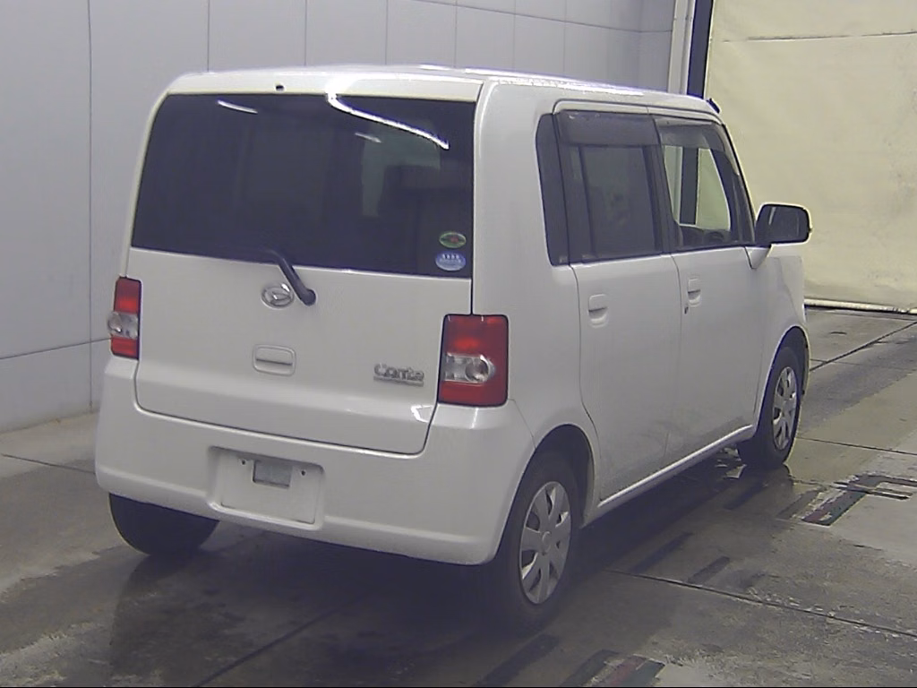 DAIHATSU MOVE CONTE