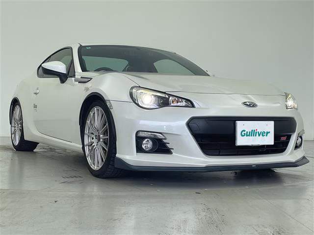 SUBARU BRZ