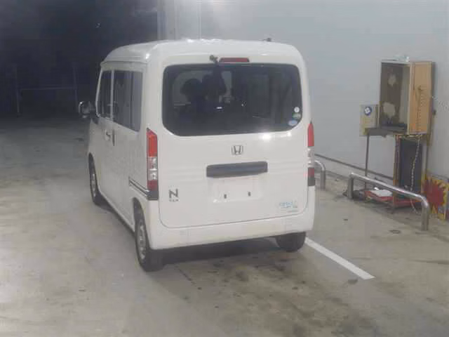 HONDA N-VAN