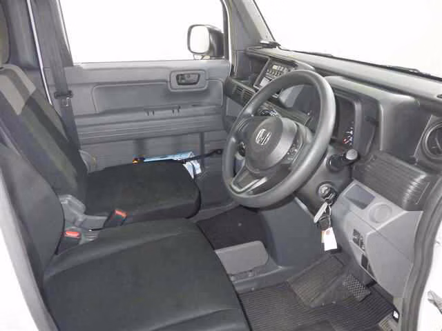 HONDA N-VAN