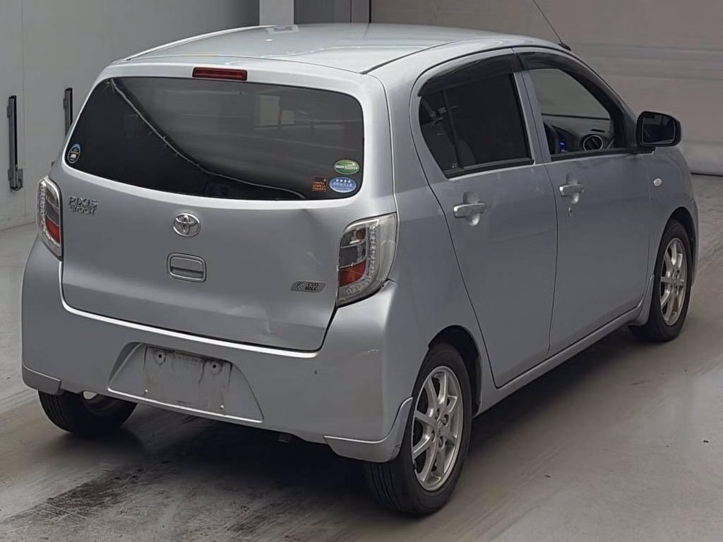 TOYOTA PIXIS EPOCH