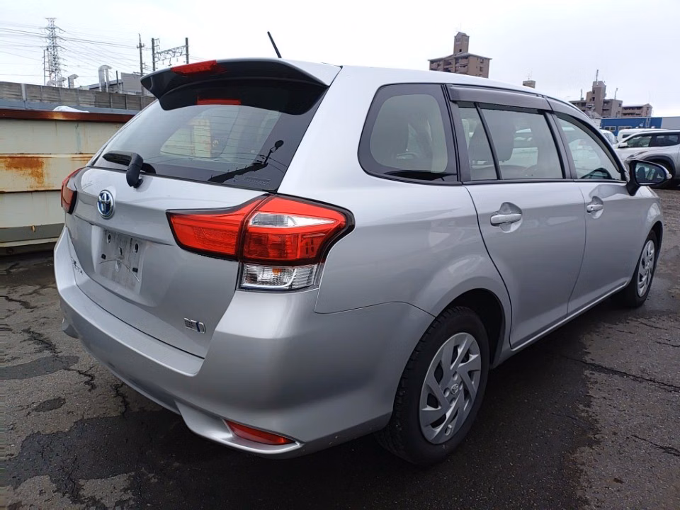 TOYOTA COROLLA FIELDER