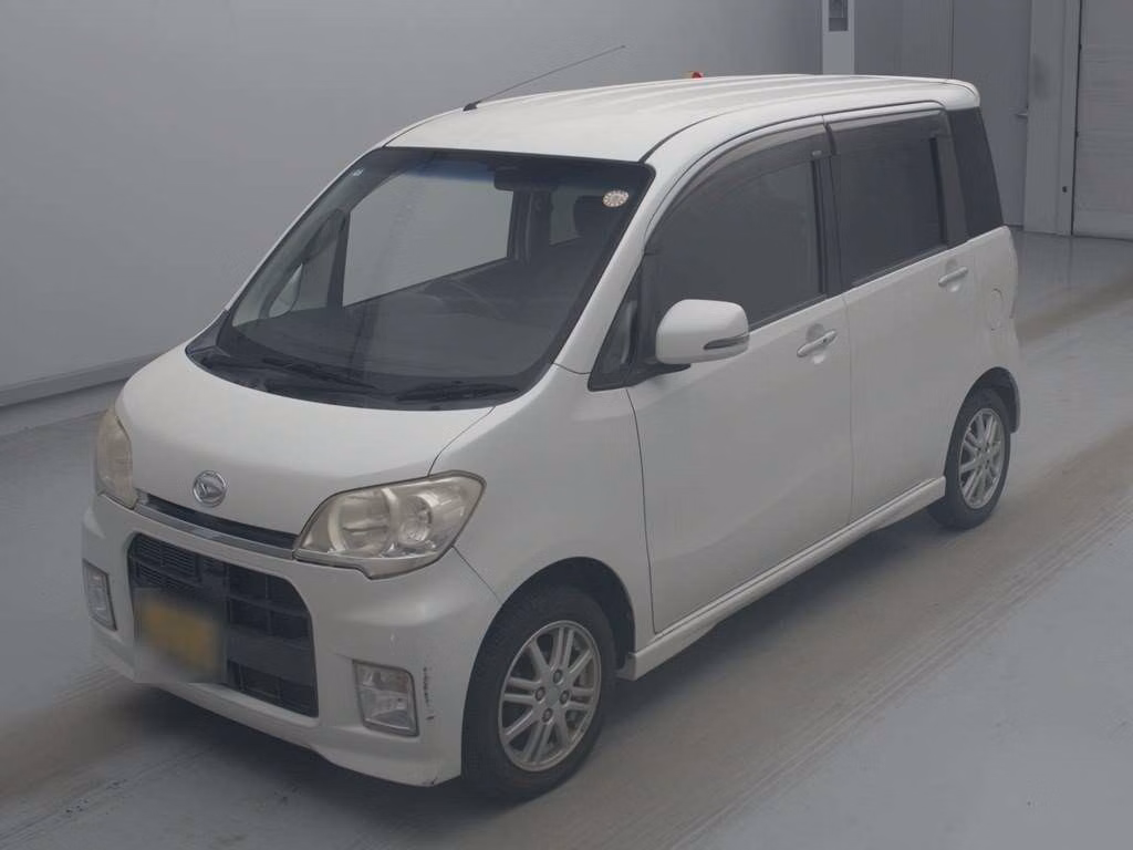 DAIHATSU TANTO EXE