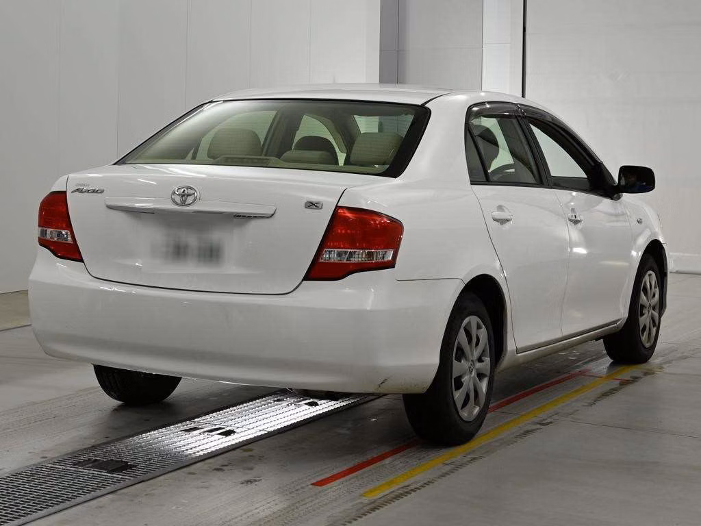 TOYOTA COROLLA AXIO