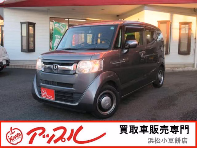 Honda N-BOX Slash