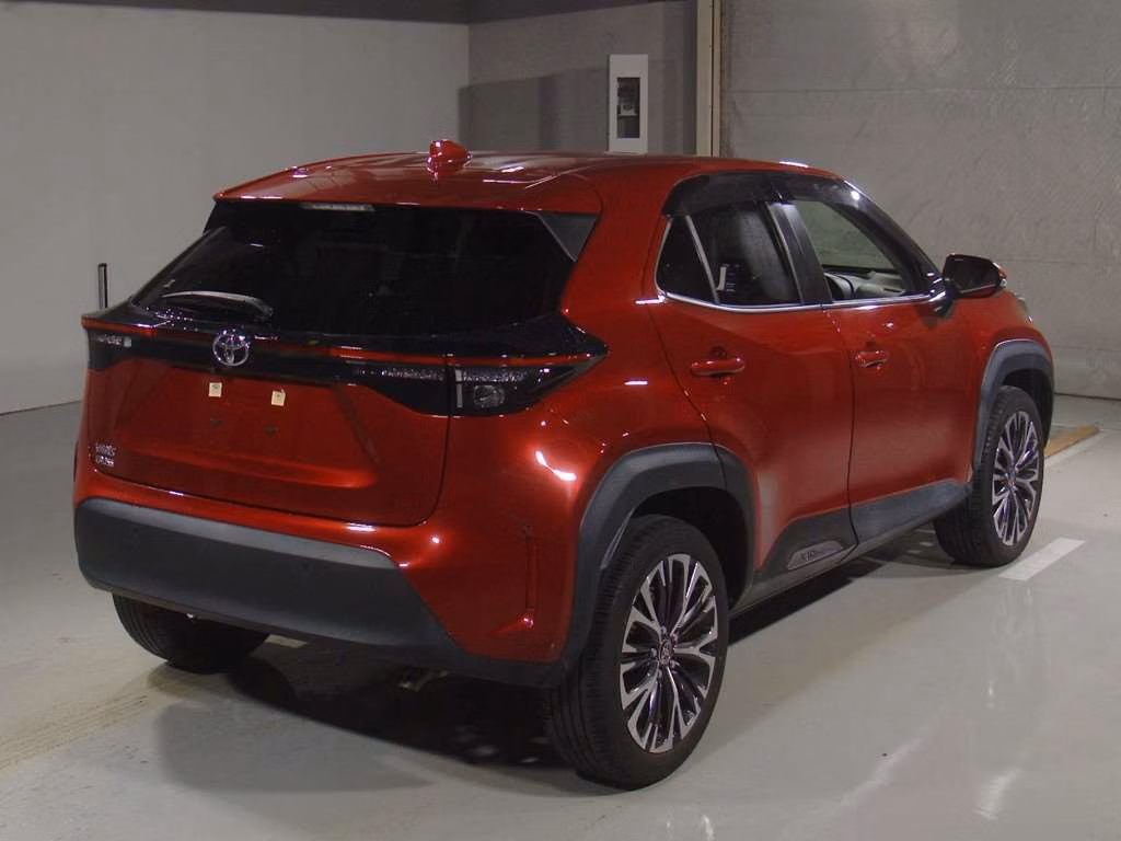 TOYOTA YARIS CROSS