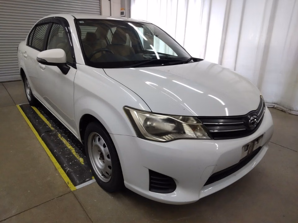 TOYOTA COROLLA AXIO