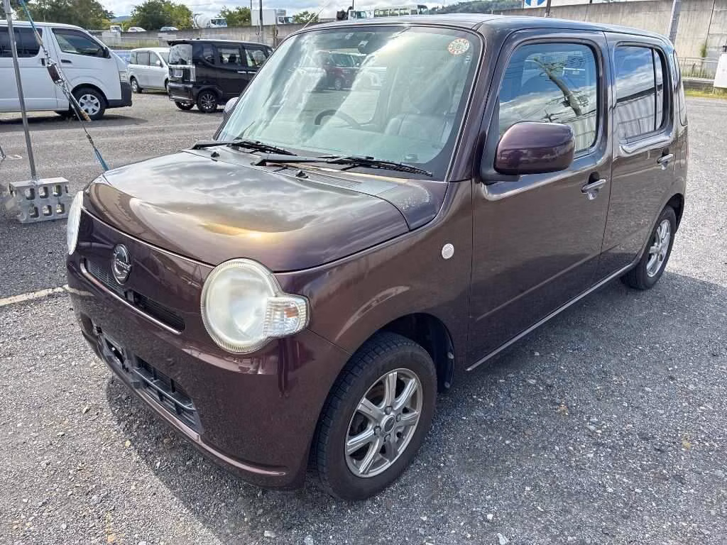 DAIHATSU MIRA COCOA