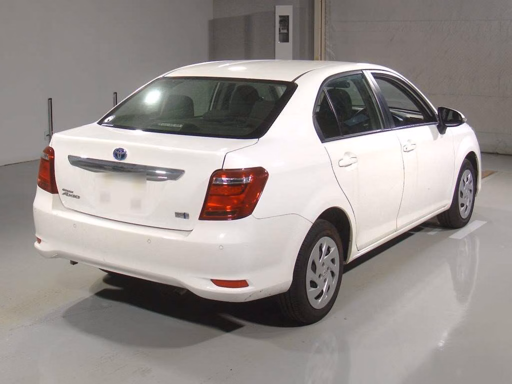 TOYOTA COROLLA AXIO