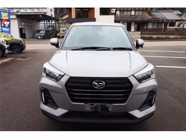 DAIHATSU ROCKY
