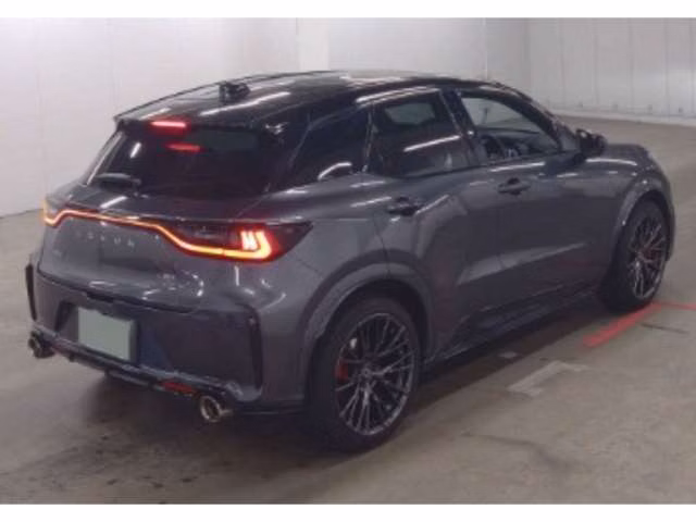 Lexus LBX