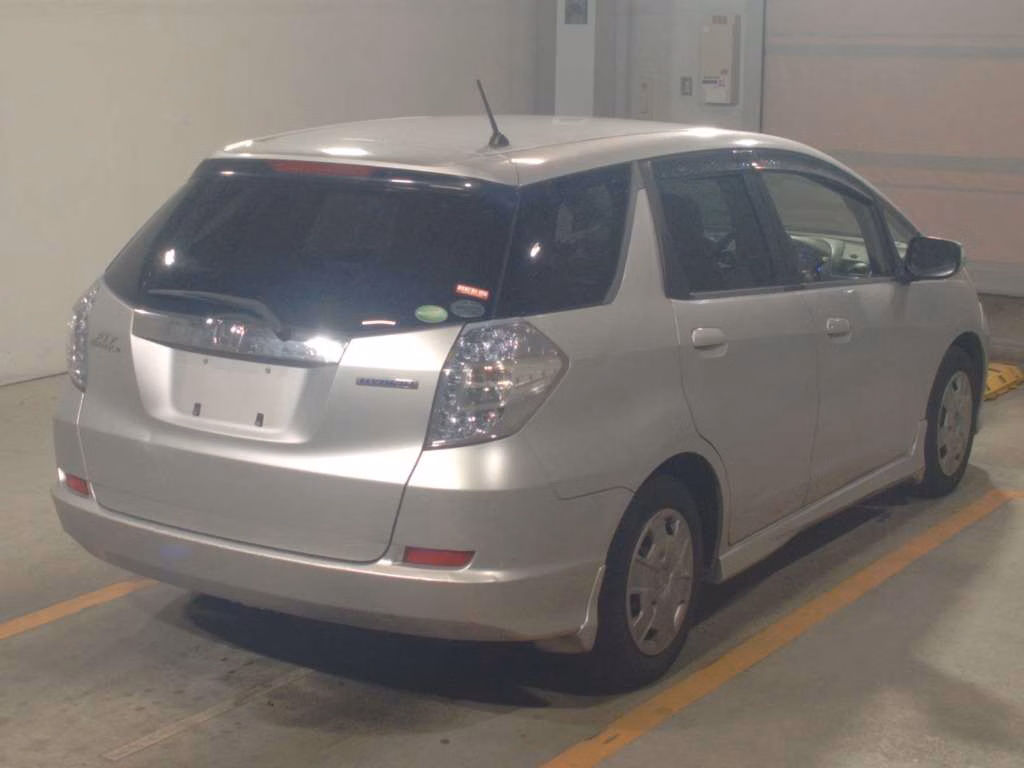 HONDA FIT SHUTTLE
