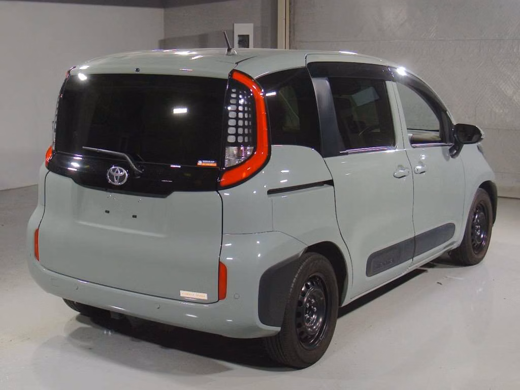 TOYOTA SIENTA
