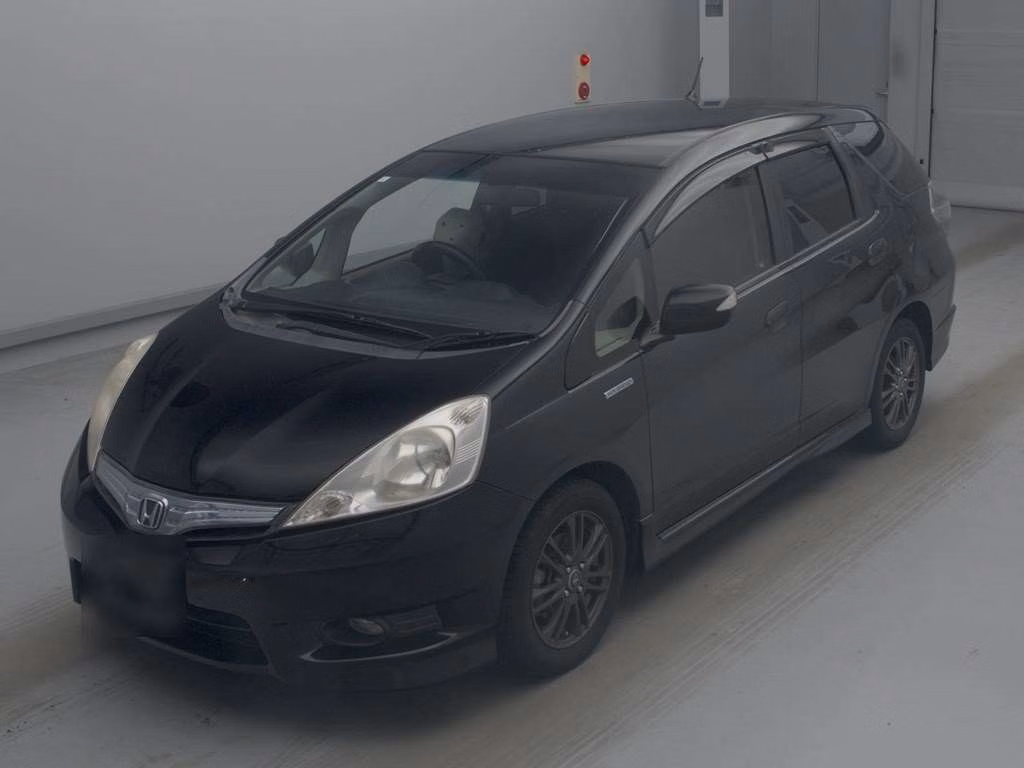 HONDA FIT SHUTTLE