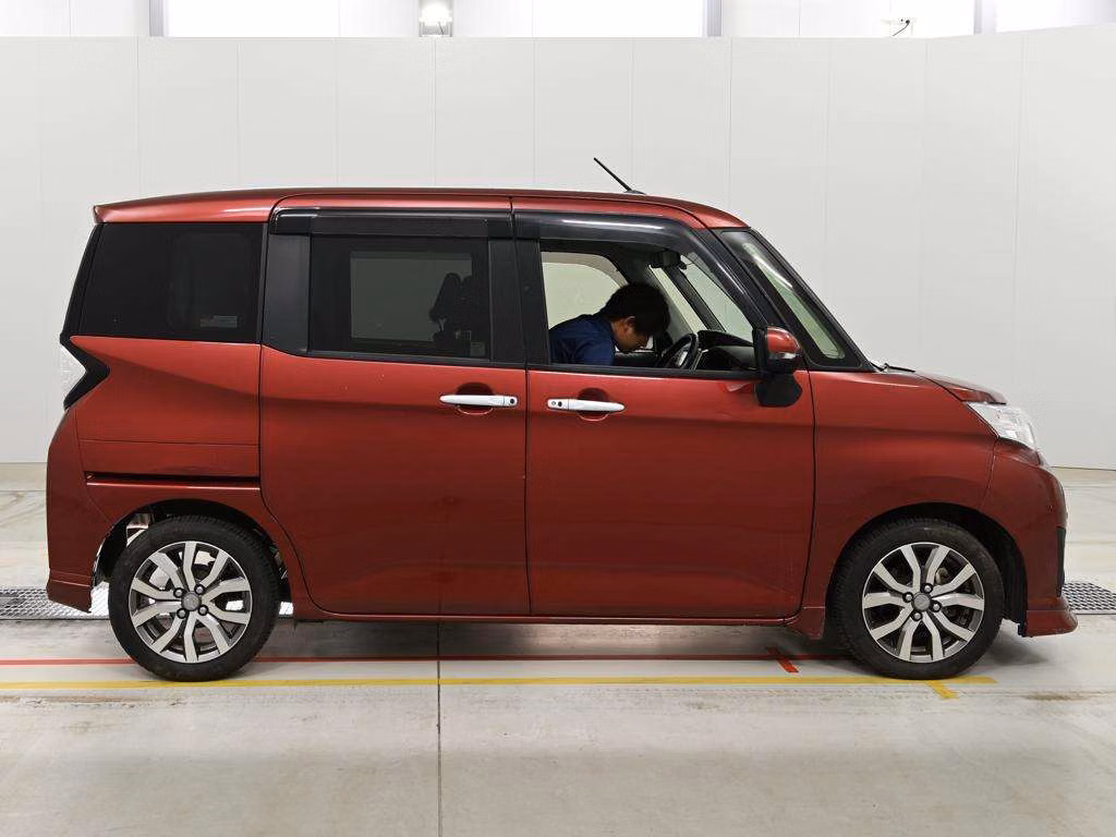 DAIHATSU THOR