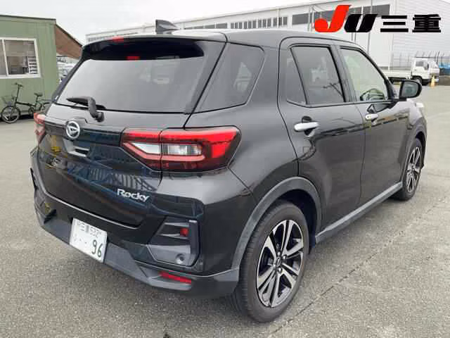 DAIHATSU ROCKY