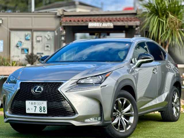Lexus NX200t