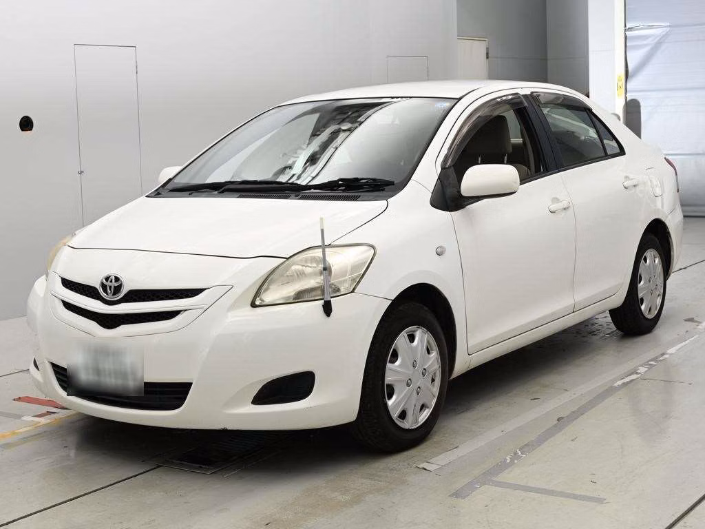 TOYOTA BELTA