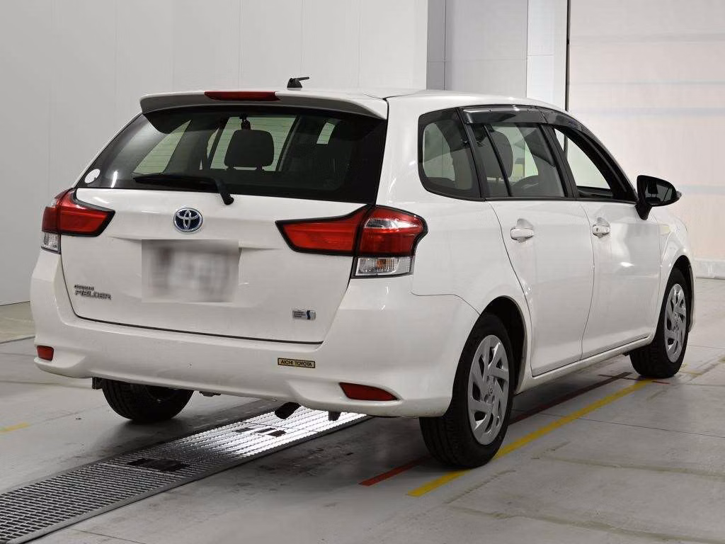 TOYOTA COROLLA FIELDER