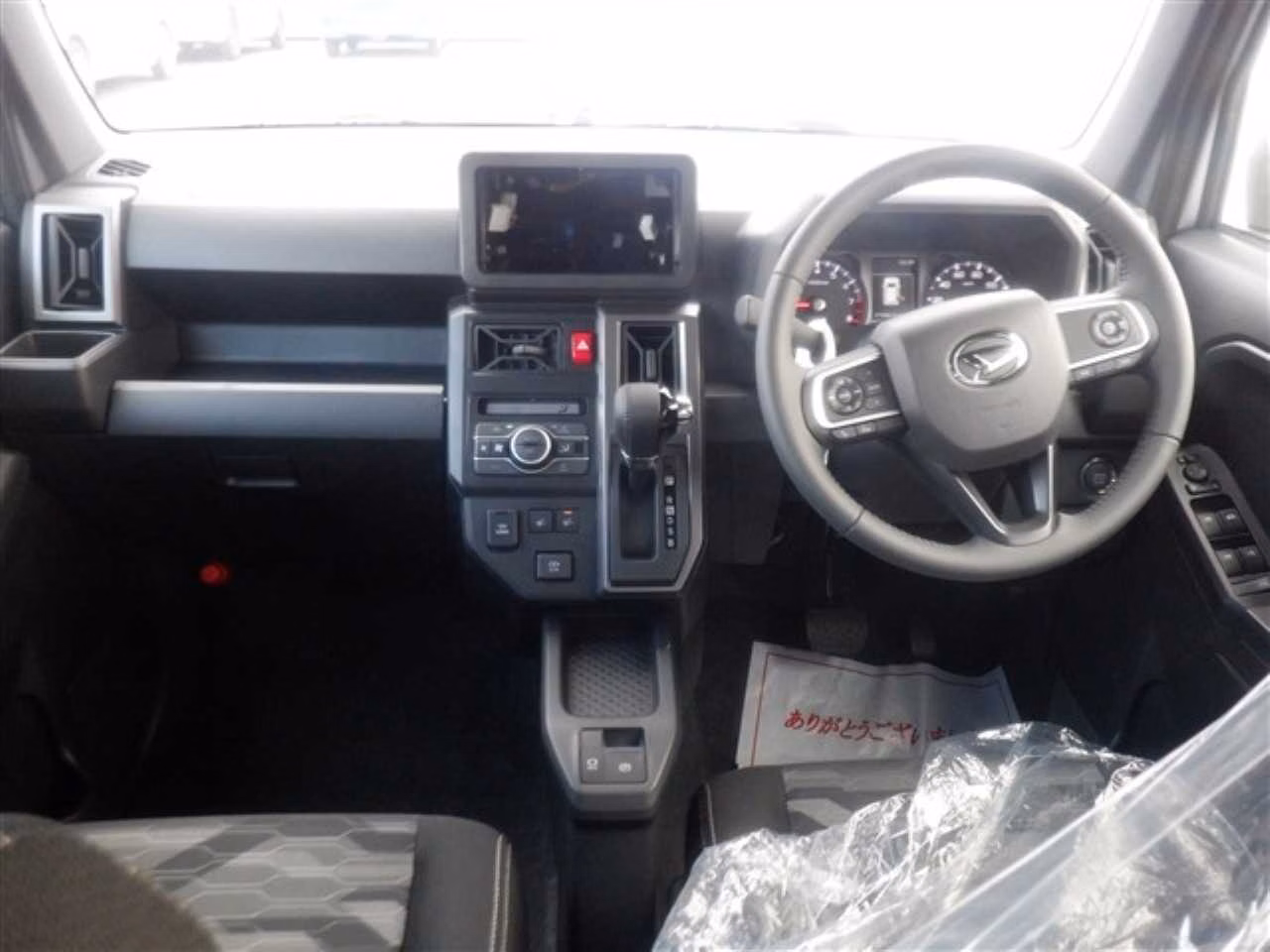 DAIHATSU TAFT