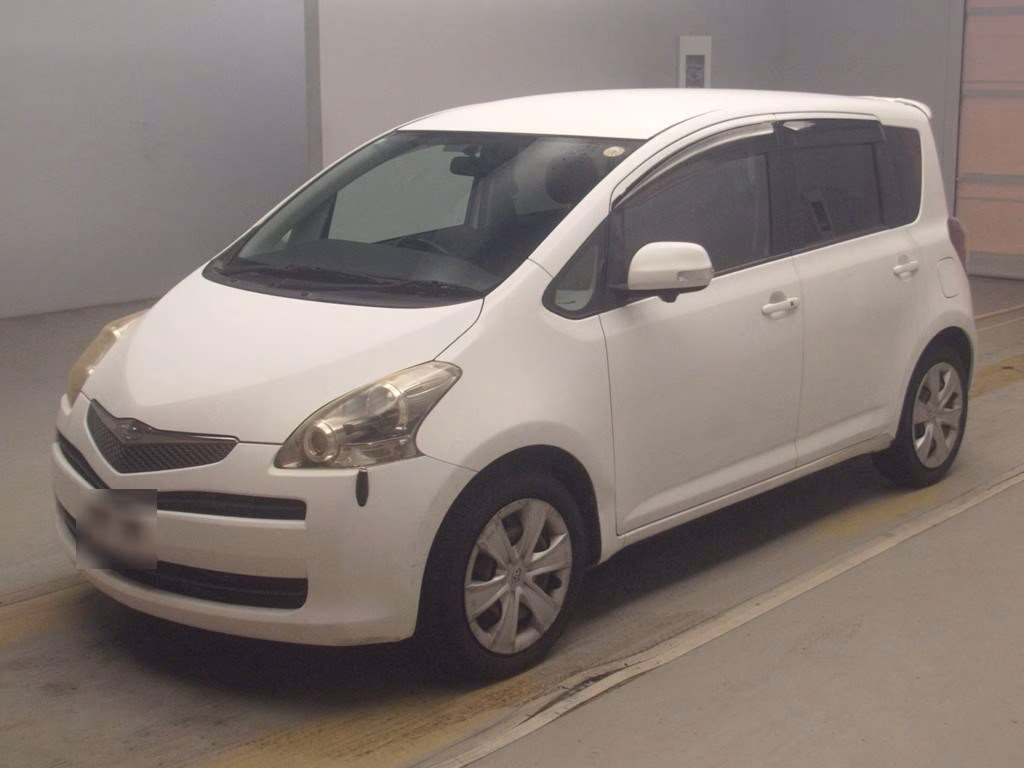 TOYOTA RACTIS