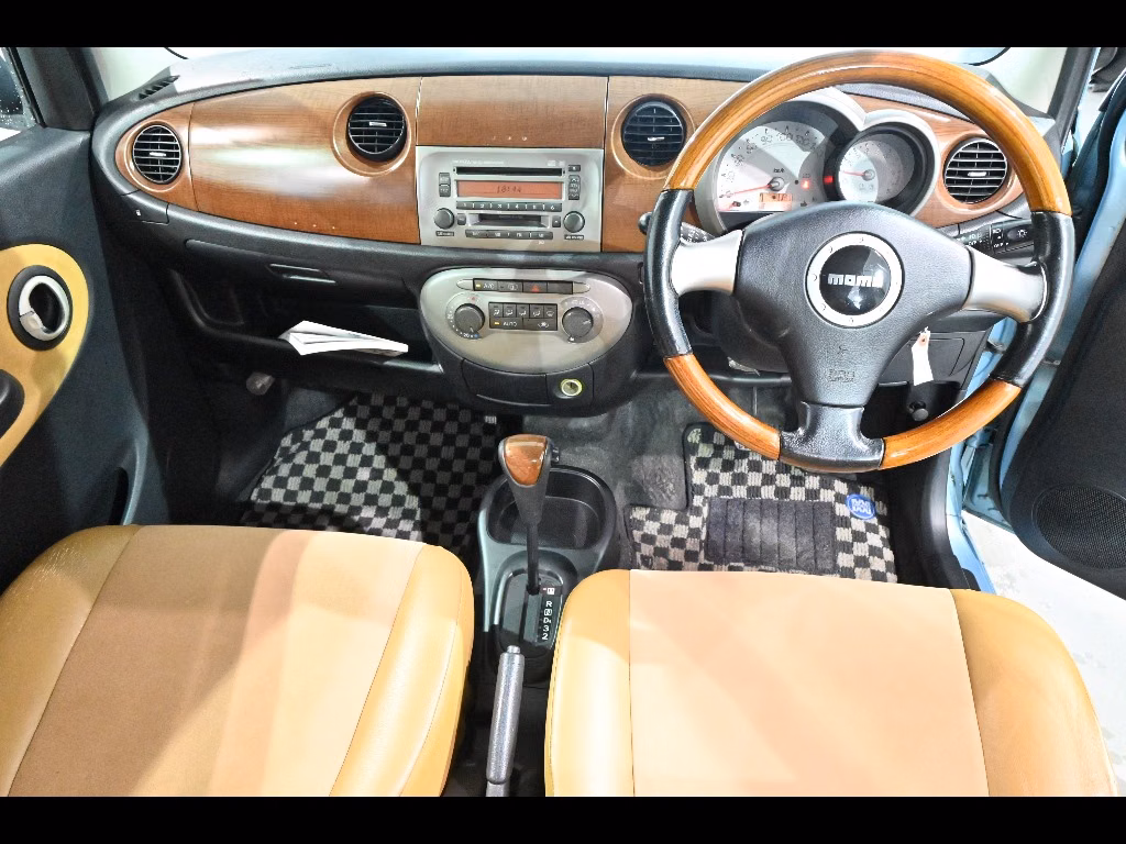 DAIHATSU MIRA GINO