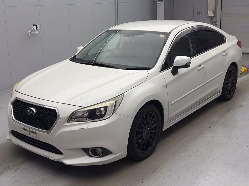 SUBARU LEGACY B4