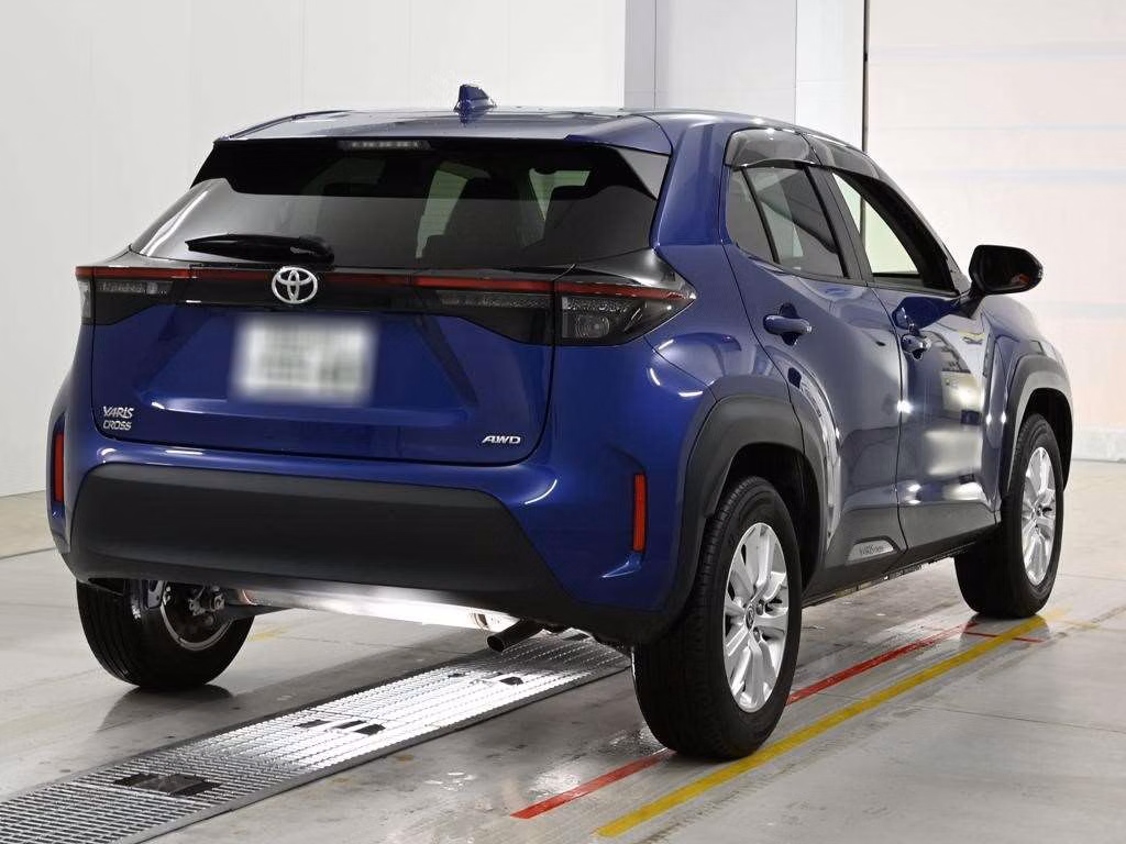 TOYOTA YARIS CROSS