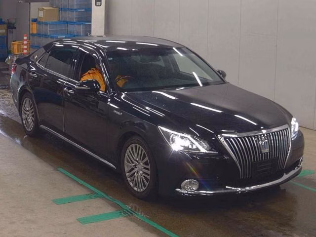 Toyota Crown Majesta