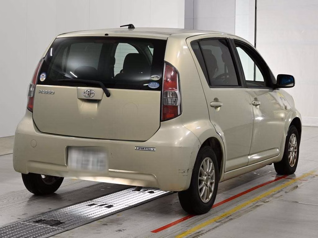 TOYOTA PASSO