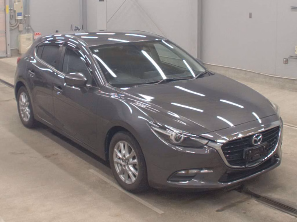 MAZDA AXELA