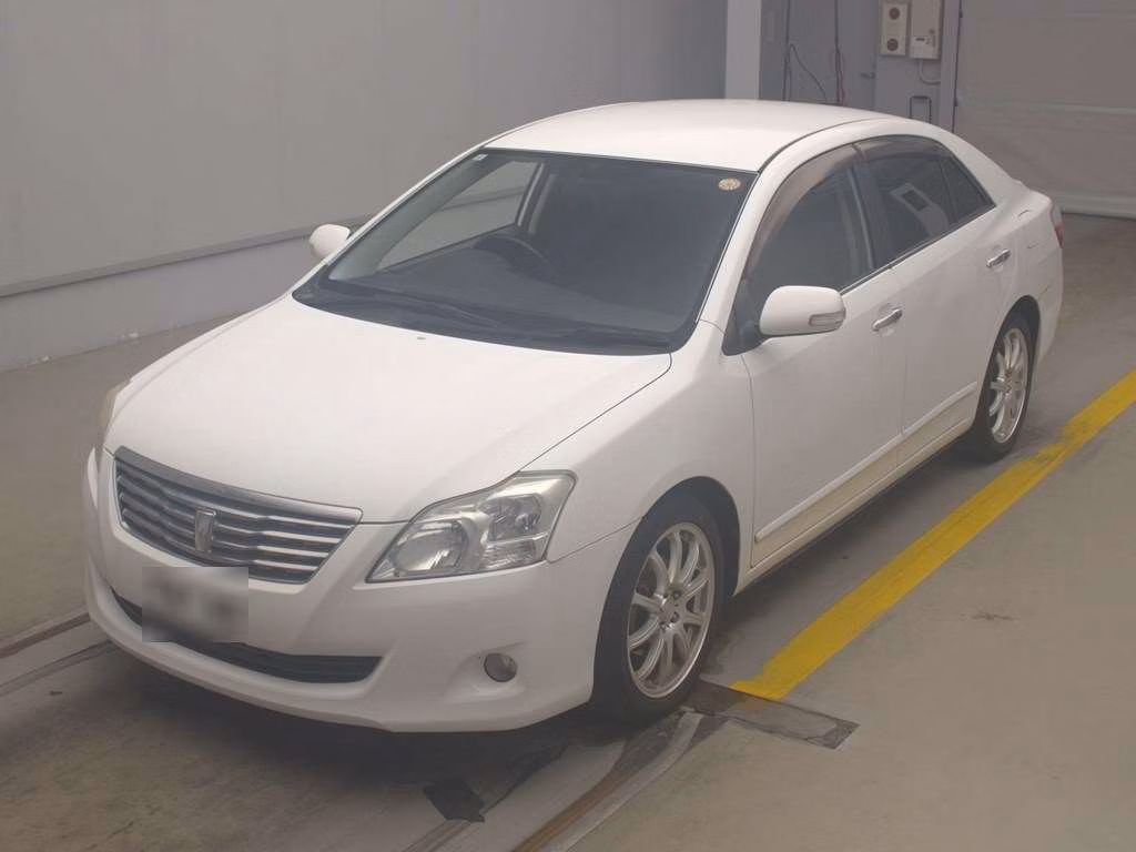TOYOTA PREMIO