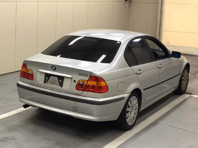 BMW 3-SERIES
