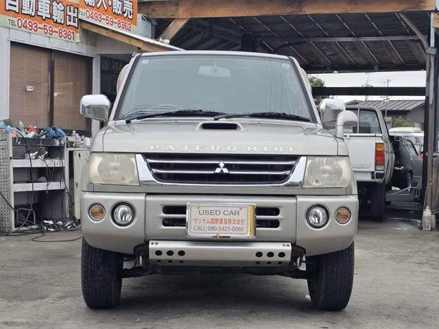 Mitsubishi Pajero Mini