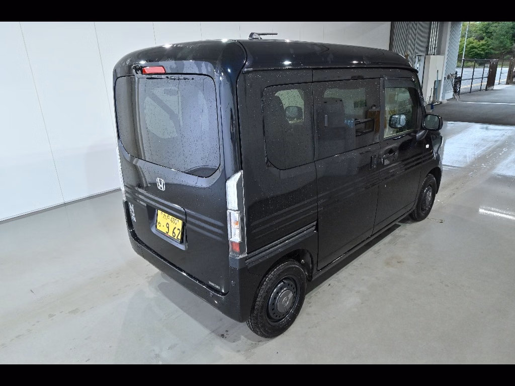 HONDA N-VAN
