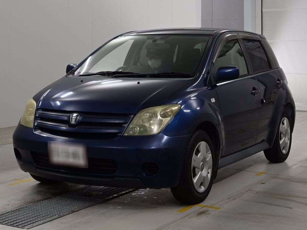 TOYOTA IST